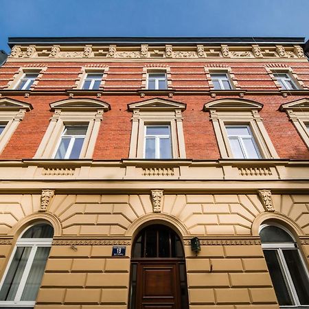 Attractive Apartment Oldtown Near Thetrain Station Krasków Eksteriør bilde