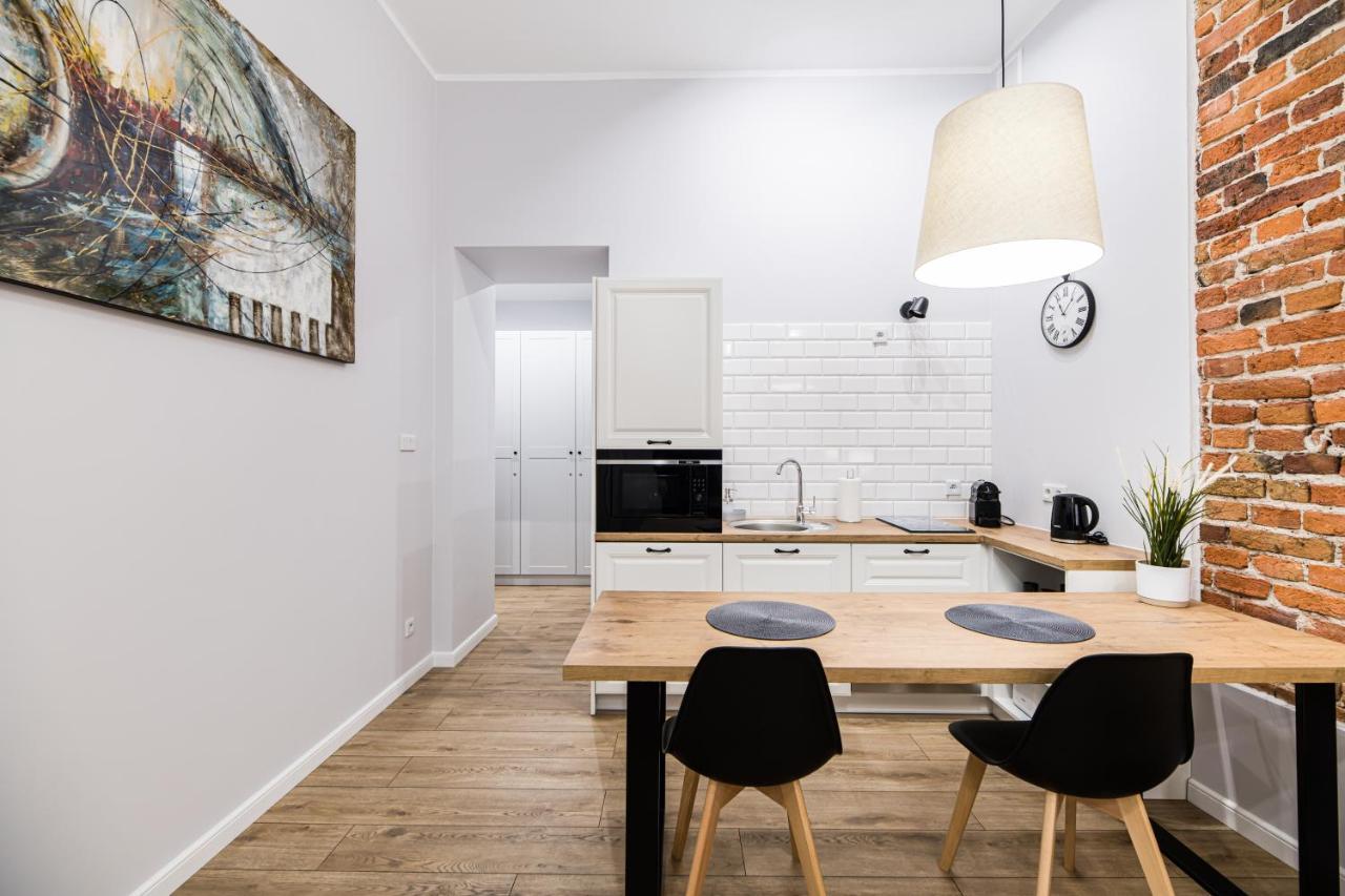 Attractive Apartment Oldtown Near Thetrain Station Krasków Eksteriør bilde