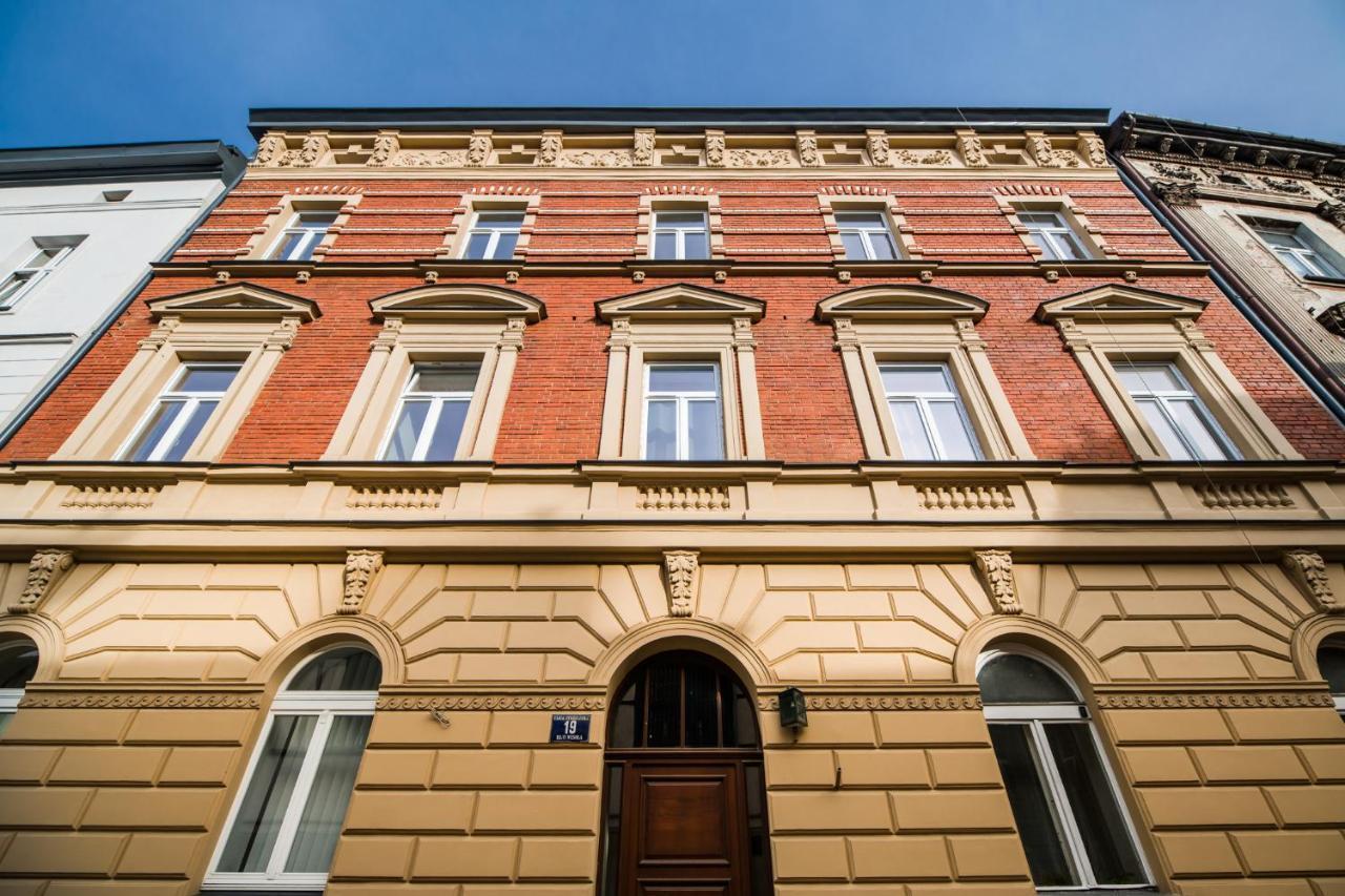 Attractive Apartment Oldtown Near Thetrain Station Krasków Eksteriør bilde